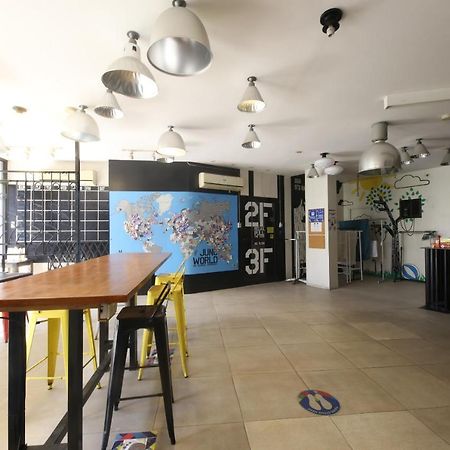מנילה Oyo 866 Junction Hostels מראה חיצוני תמונה