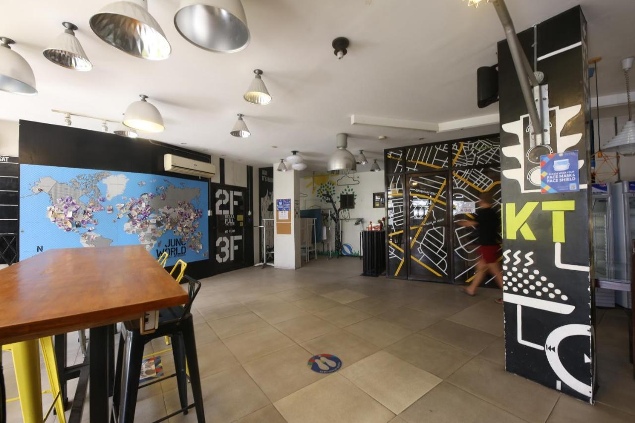 מנילה Oyo 866 Junction Hostels מראה חיצוני תמונה
