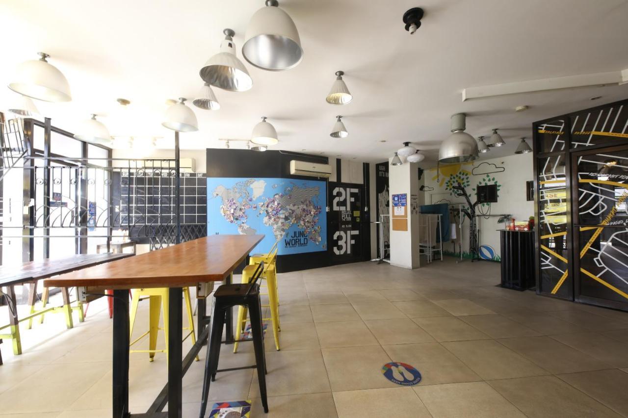 מנילה Oyo 866 Junction Hostels מראה חיצוני תמונה